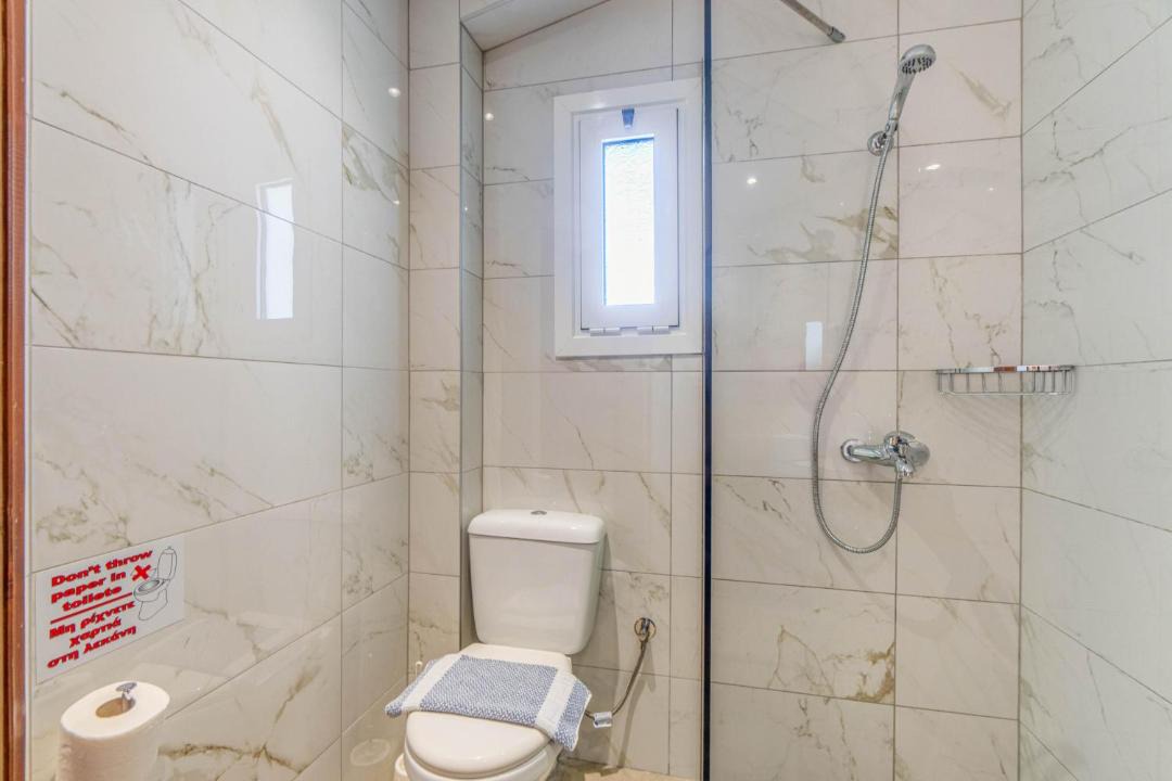 Photo of Bathroom in Tzavros