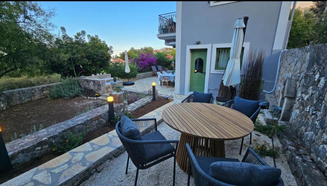 Photo of Patio Balcony in Makriotika