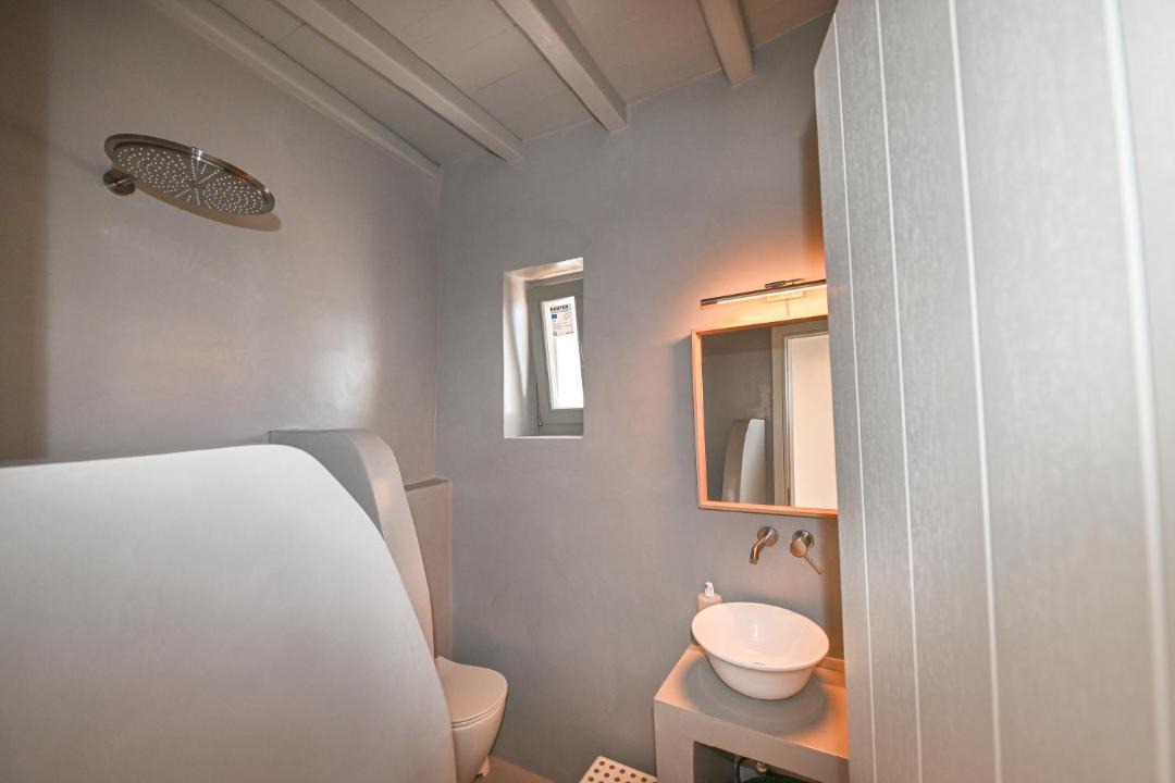 Photo of Bathroom in Arnados