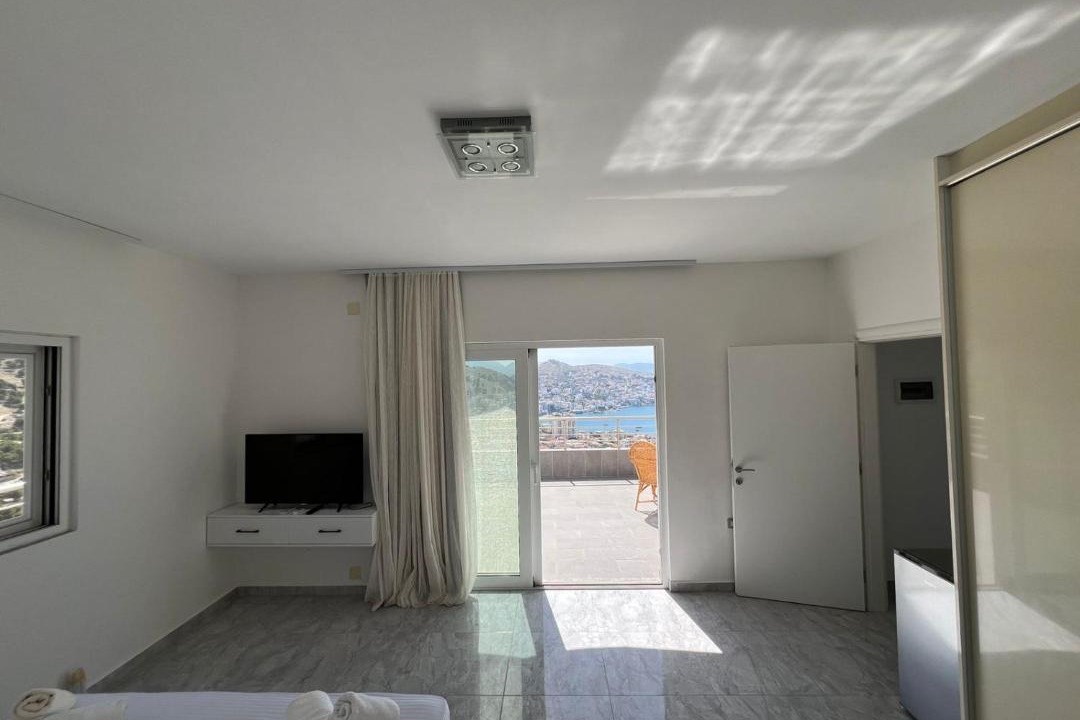 Photo of Others in Sarande