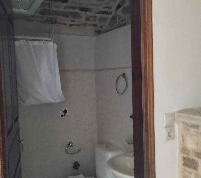 Photo of Bathroom in Ionia
