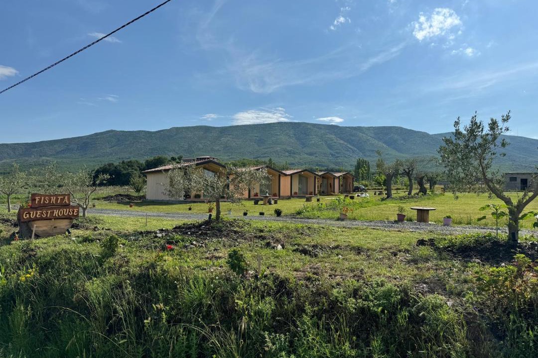 Photo of Others in Sakës