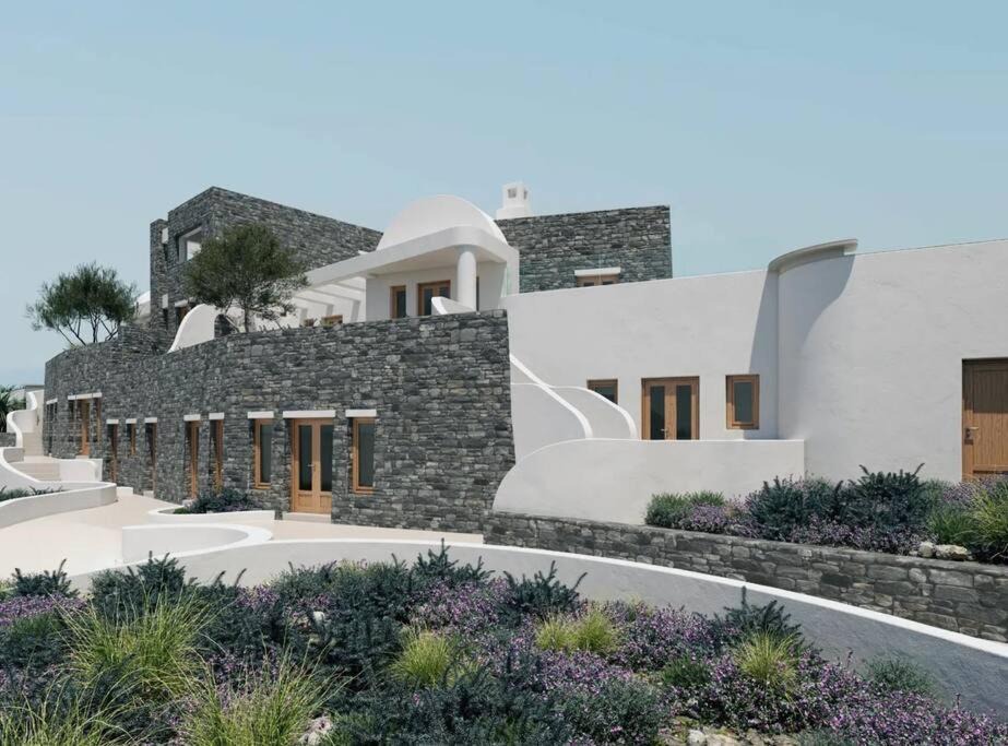 Photo of Others in Oia