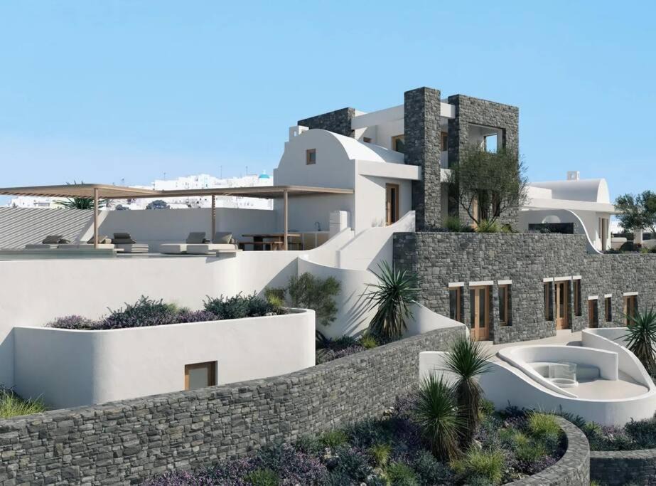 Photo of Others in Oia