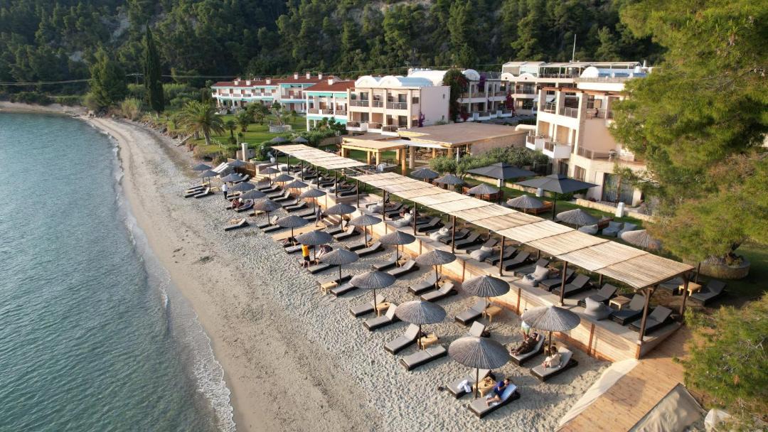 Photo of Others in Kassandra
