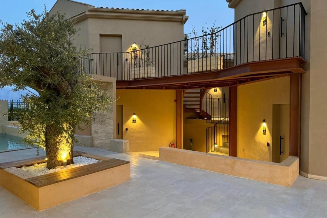 Photo of Patio Balcony in Perigiali