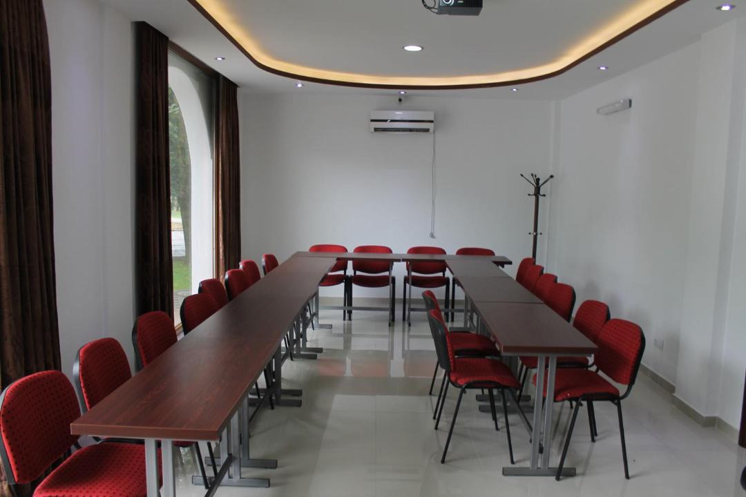 Photo of Livingroom in Pejë