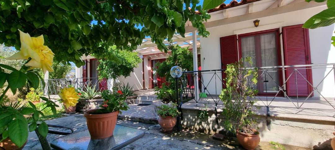 Photo of Others in Anaxos