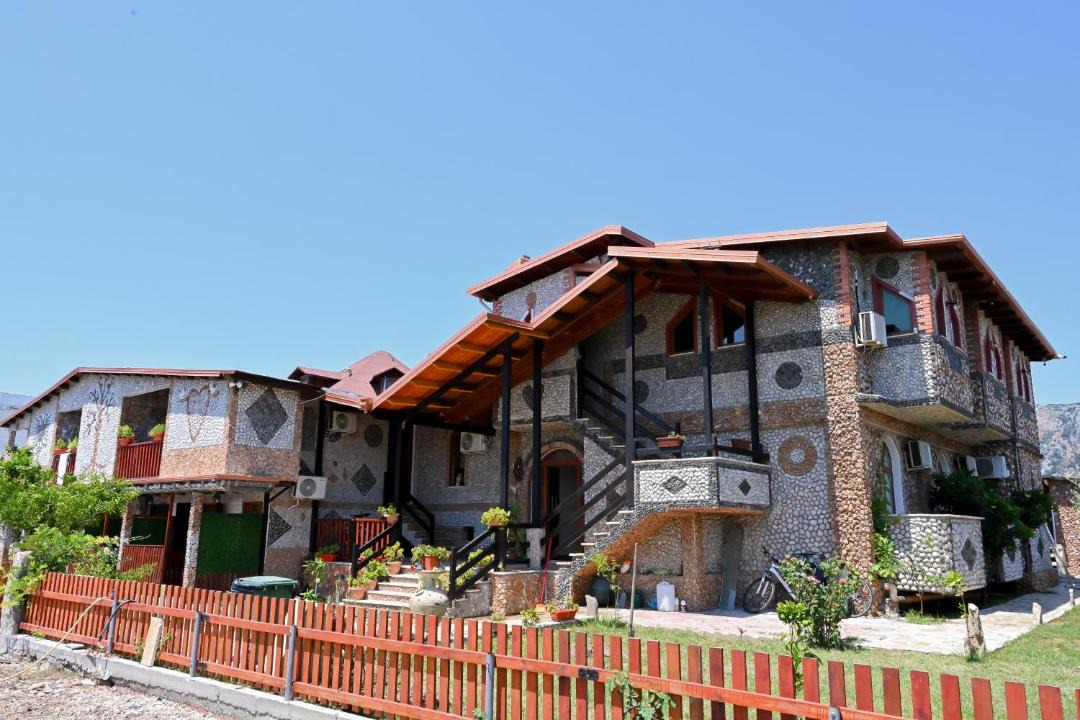 Photo of Others in Shengjin