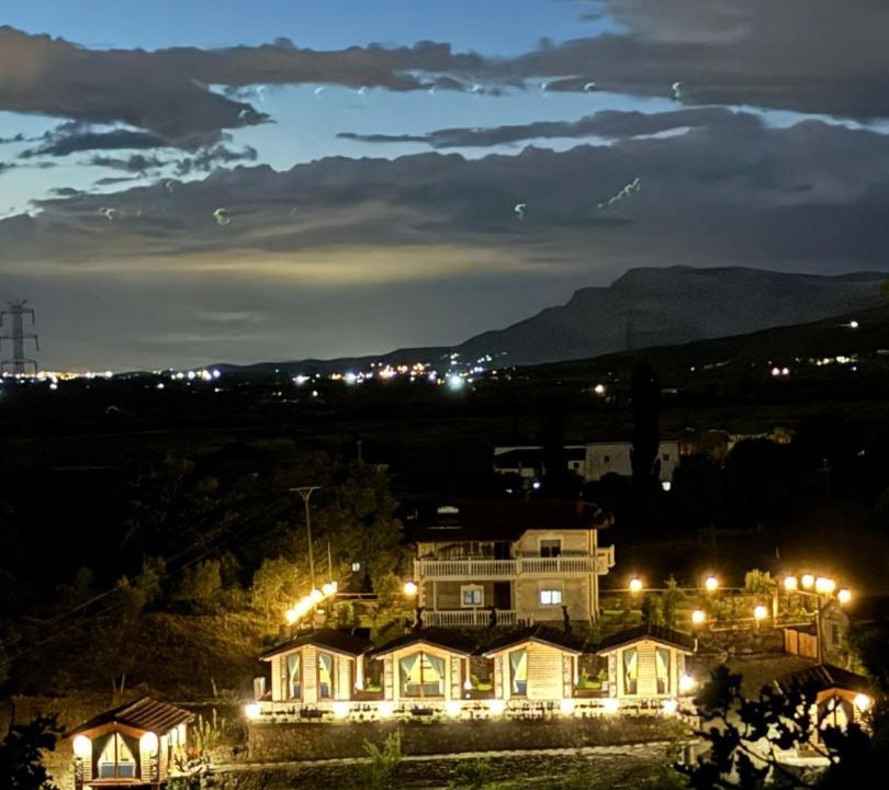 Photo of Others in Sakës