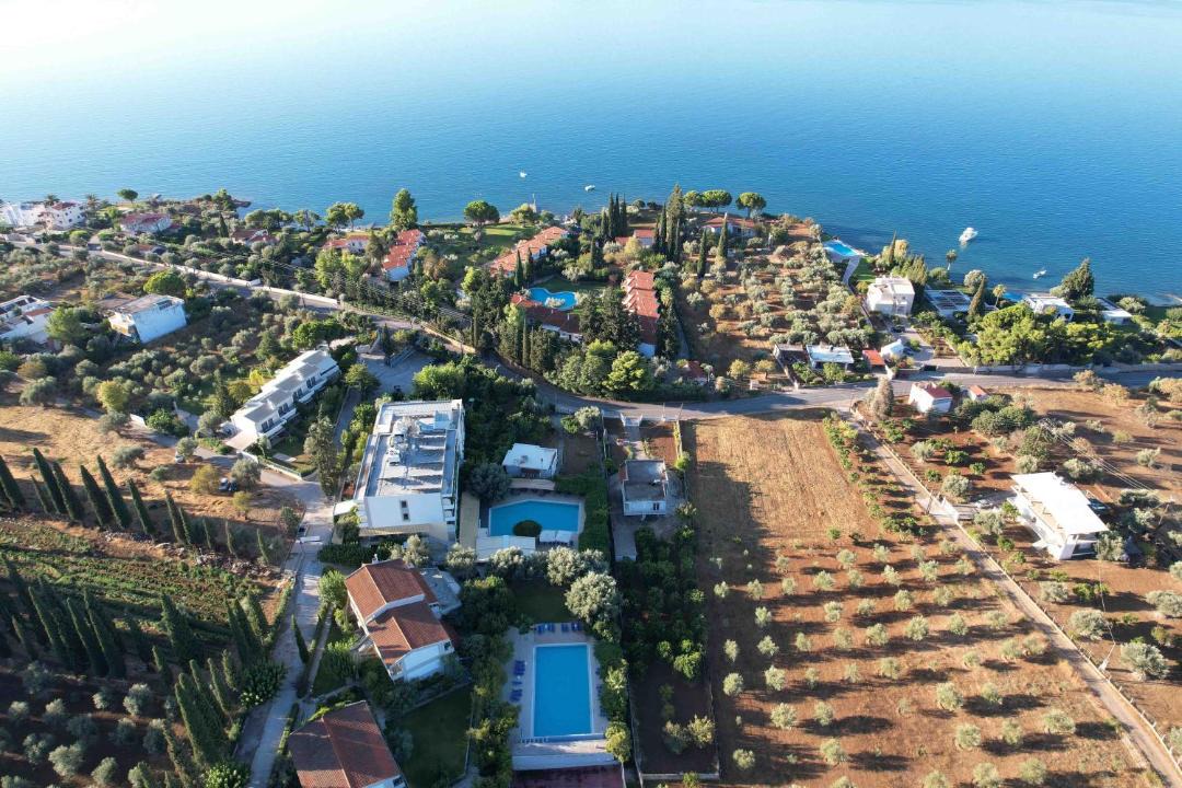 Photo of Others in Eretria