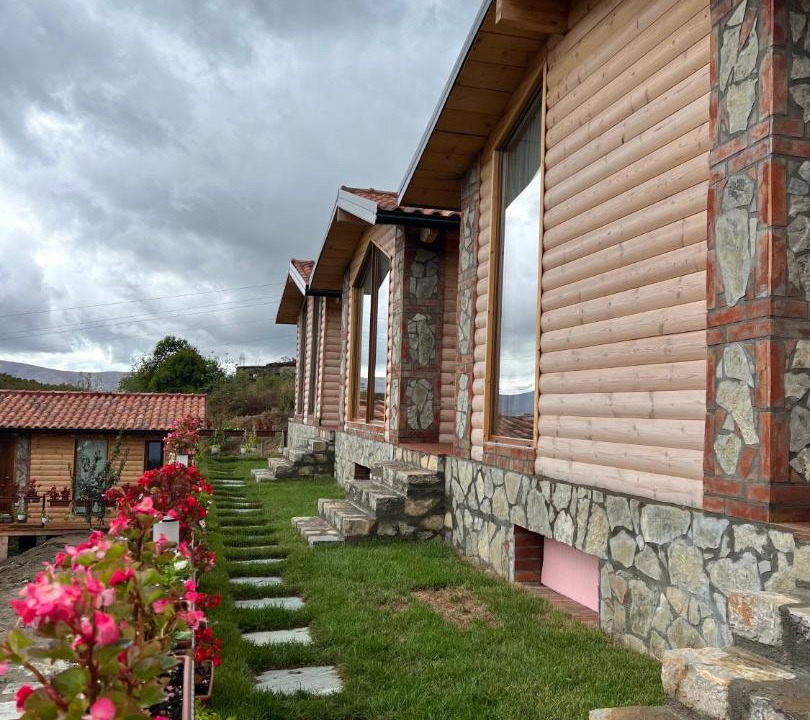 Photo of Others in Sakës