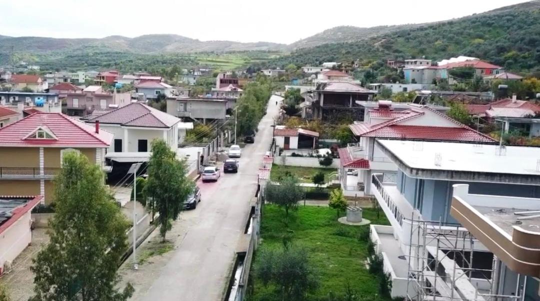 Photo of Others in Mbrostar-Urë