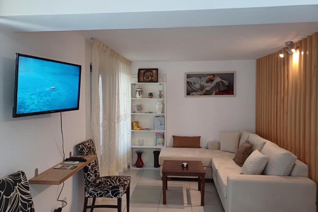 Photo of Livingroom in Divjake