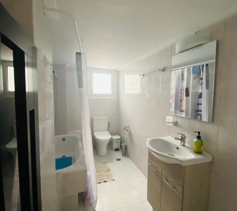 Photo of Bathroom in Alimos