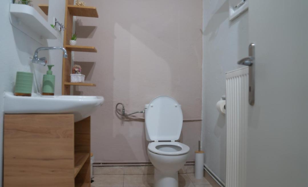 Photo of Bathroom in Ano Rodonia