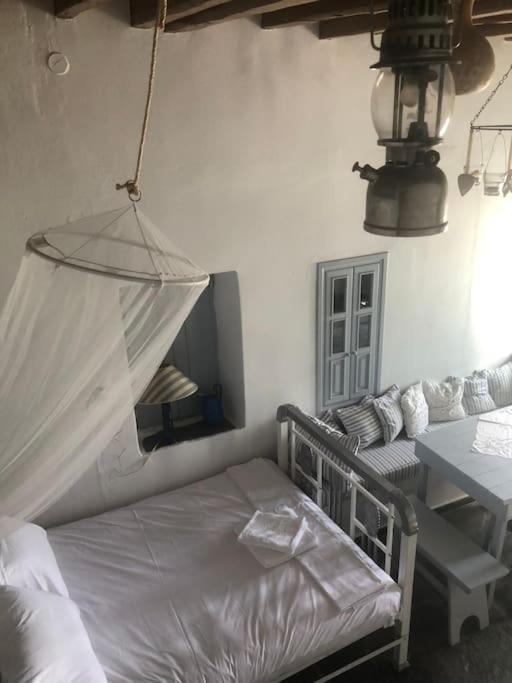 Photo of Bedroom in Serifos