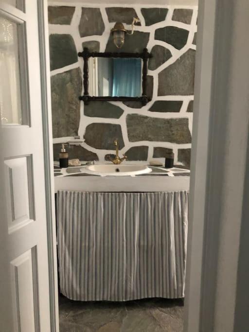Photo of Bathroom in Serifos