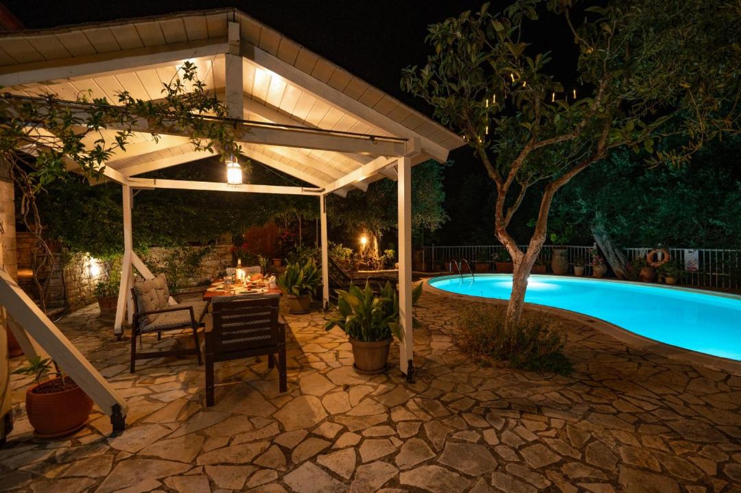 Photo of Outdoor in Mpogdanatika