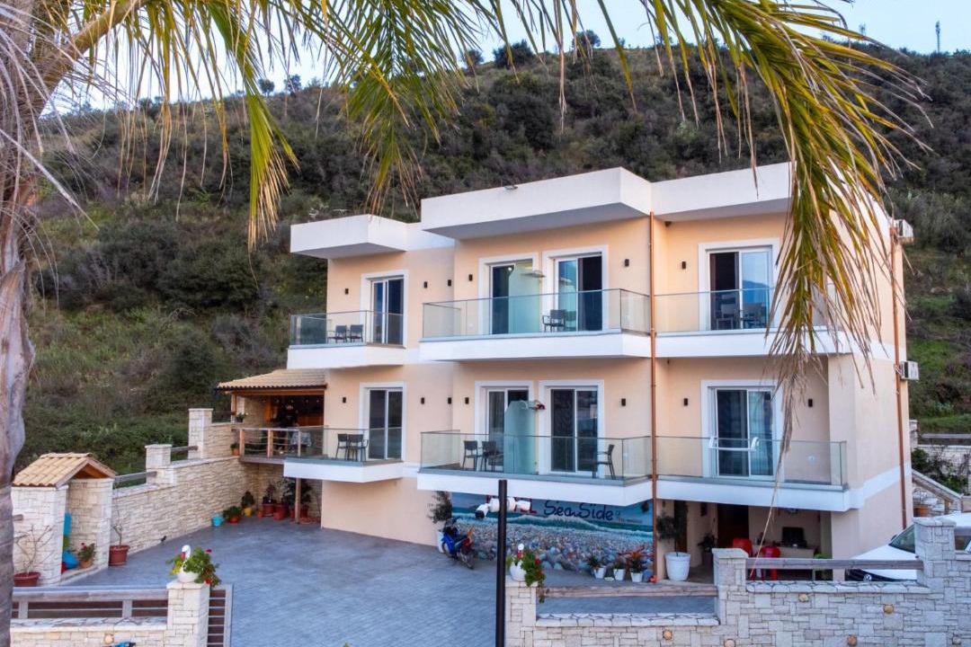 Photo of Others in Himare