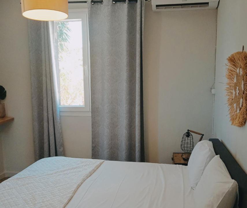 Photo of Bedroom in Frinion