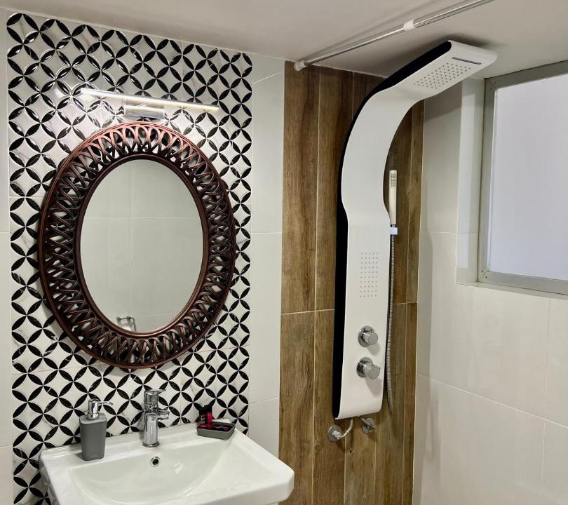 Photo of Bathroom in Kiveri