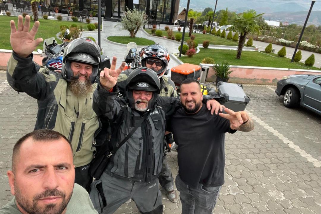Photo of Others in Diber