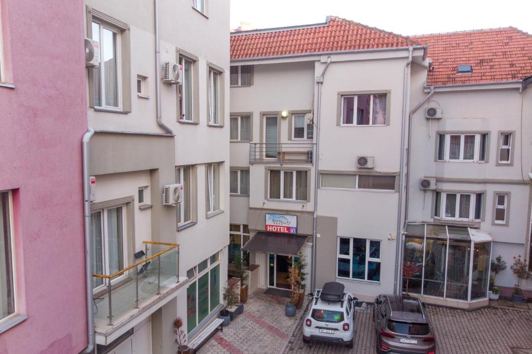 Photo of Others in Mitrovicë