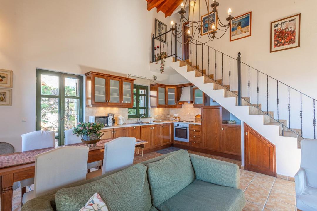 Photo of Livingroom in Lefktron