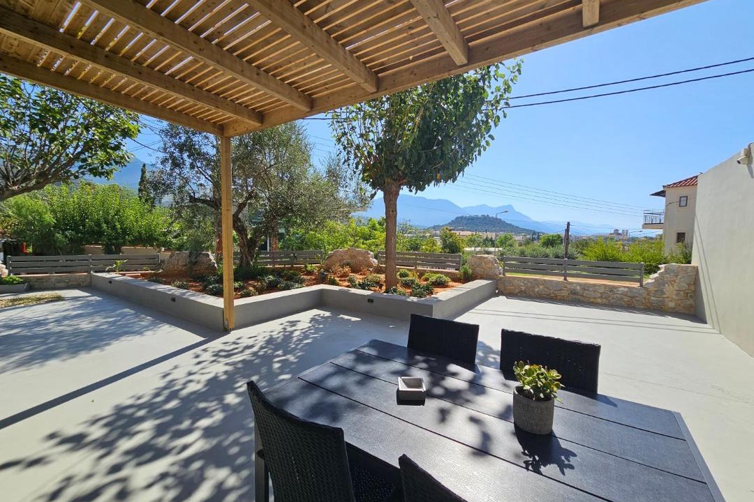 Photo of Patio Balcony in Stoupa