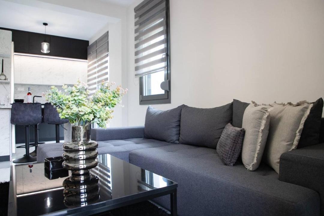 Photo of Livingroom in Drama