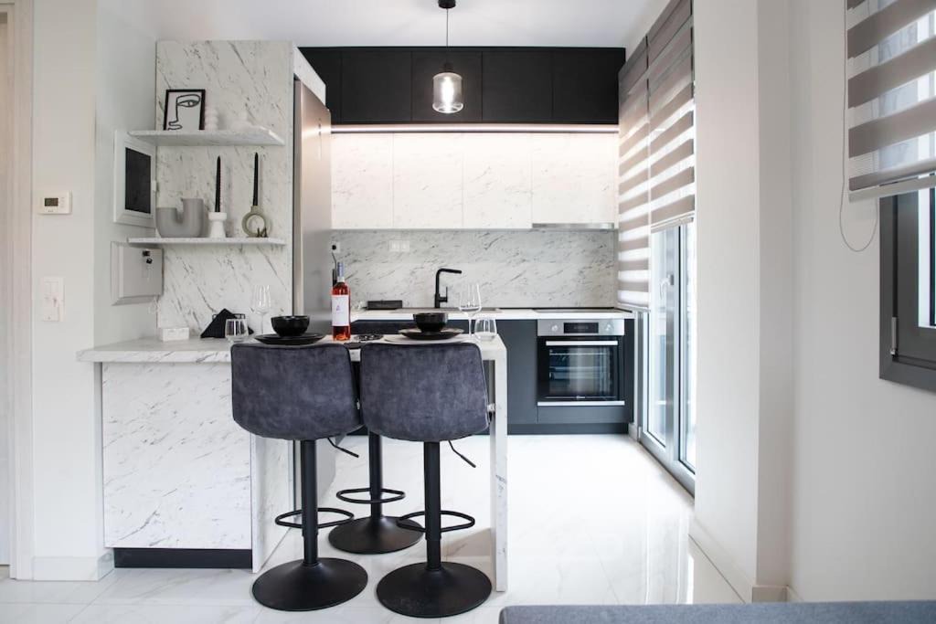 Photo of Kitchen in Drama