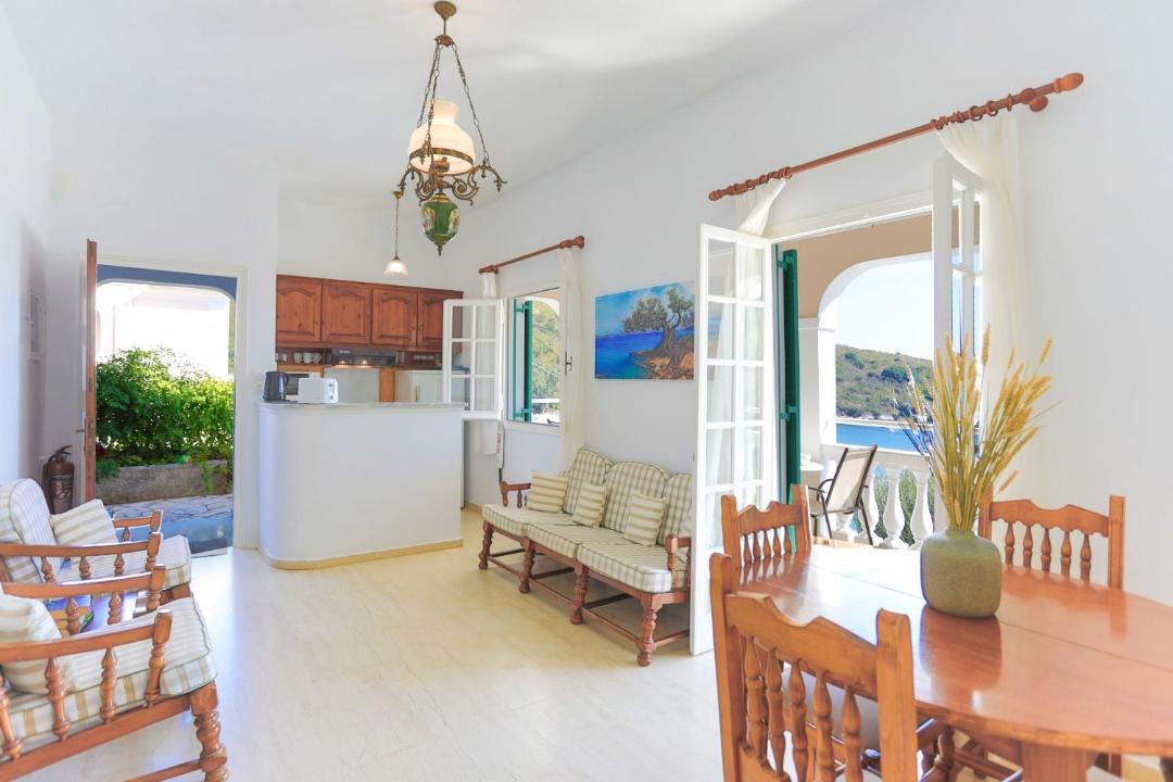 Photo of Livingroom in Agios Stefanos