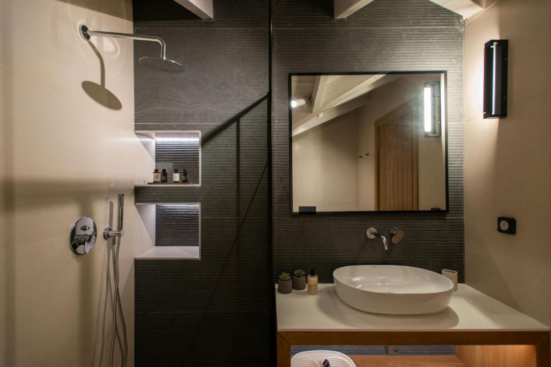 Photo of Bathroom in Alykes