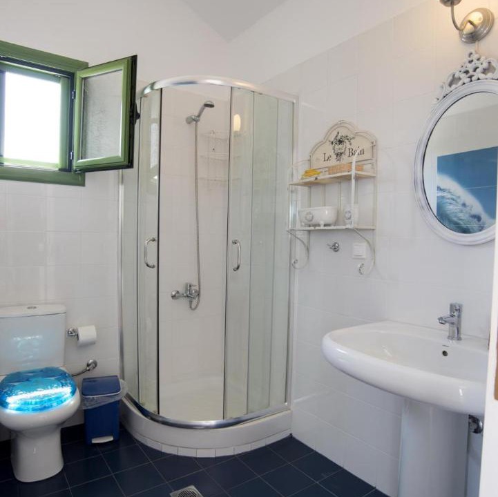Photo of Others in Gaios