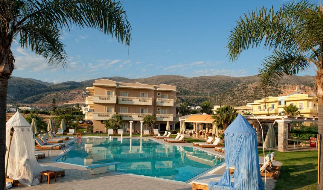 Photo of Others in Malia