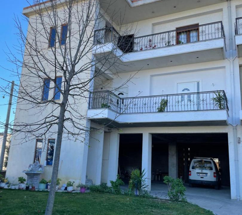 Photo of Buildings in Kamez
