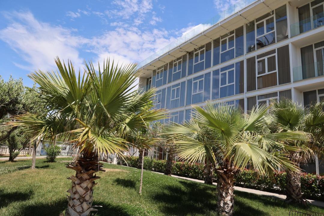 Photo of Buildings in Rade
