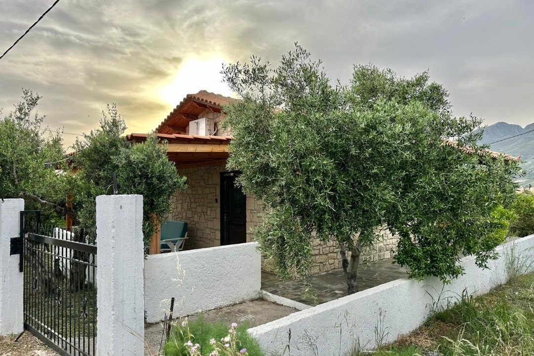 Photo of Others in Lefkogeia