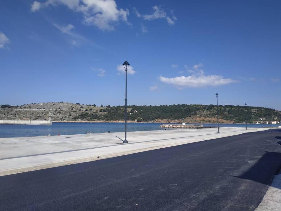 Photo of Others in Kardamyla