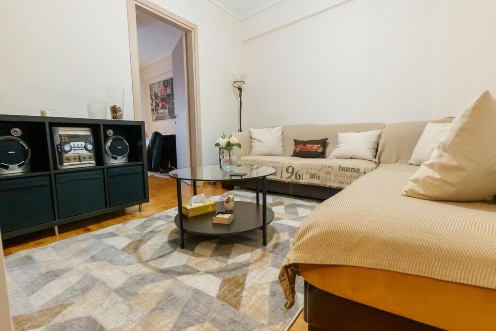 Photo of Livingroom in Ampelokipoi-Menemeni