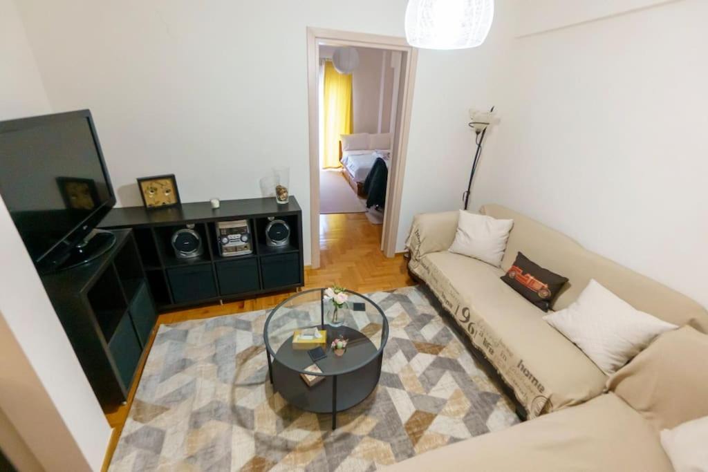 Photo of Livingroom in Ampelokipoi-Menemeni