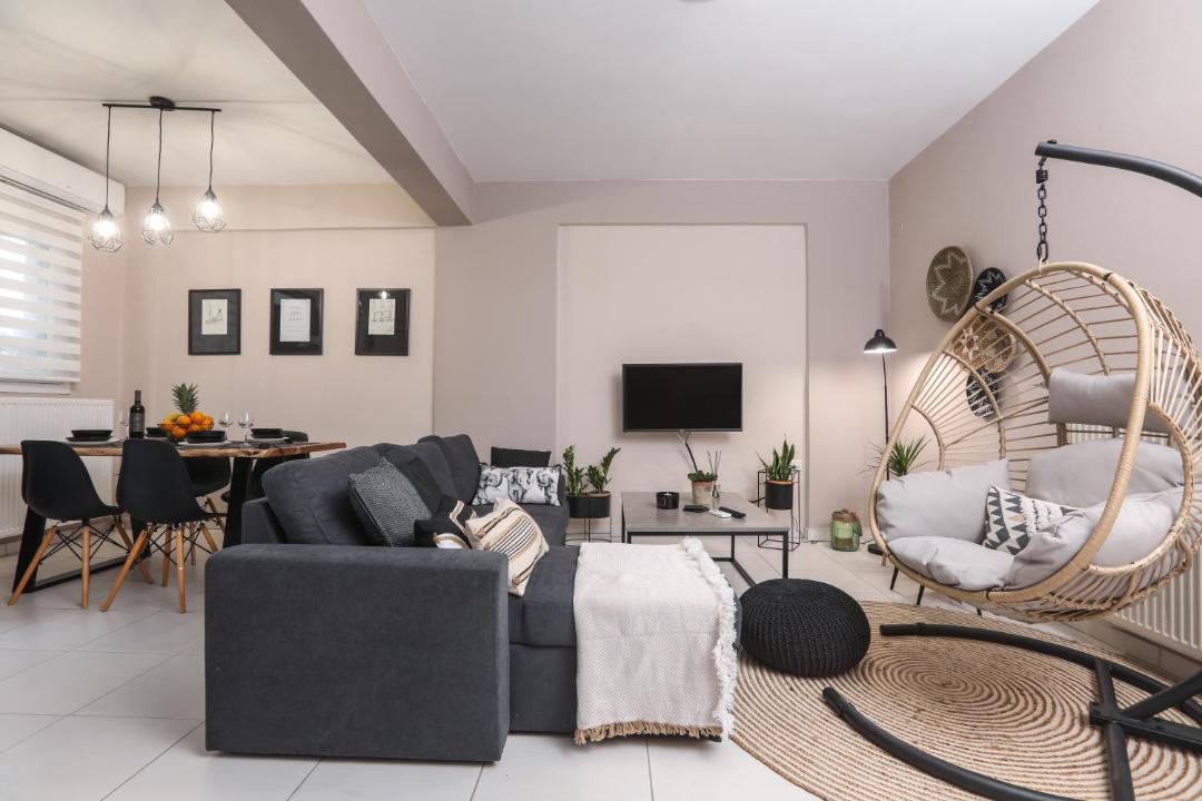 Photo of Livingroom in Alepou