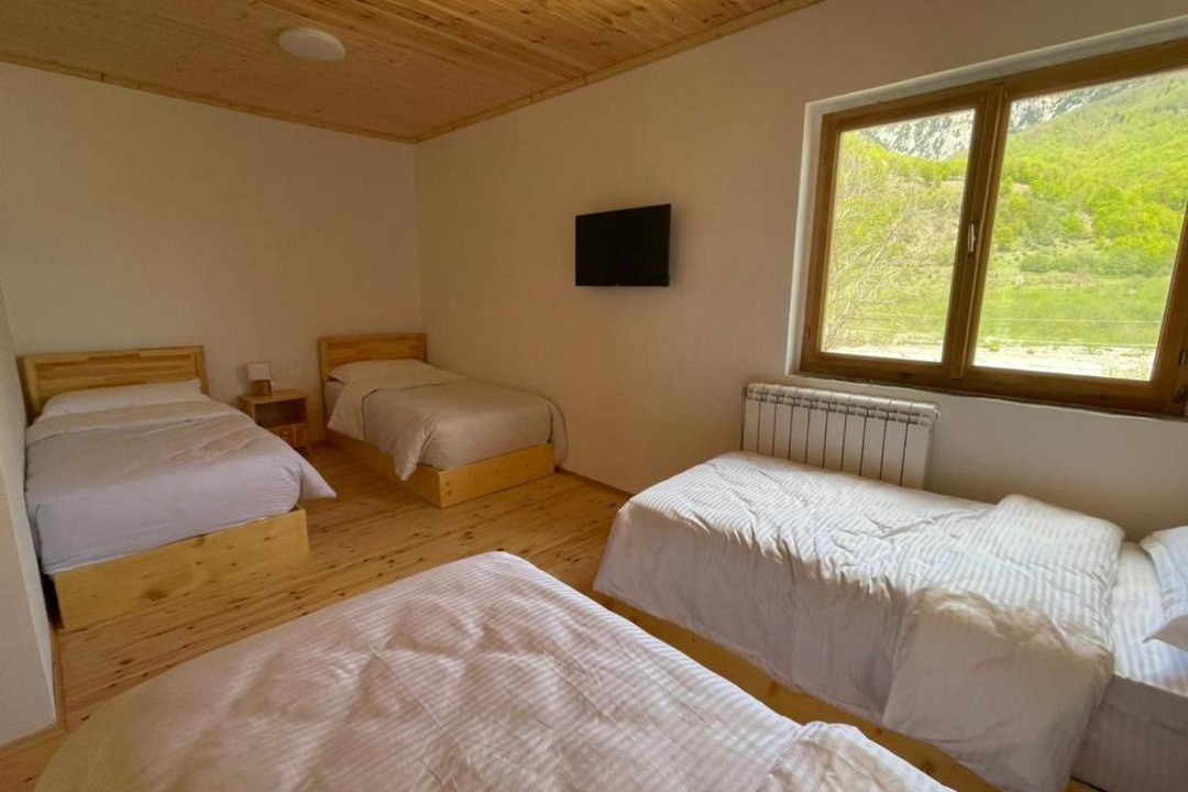 Photo of Bedroom in Okol
