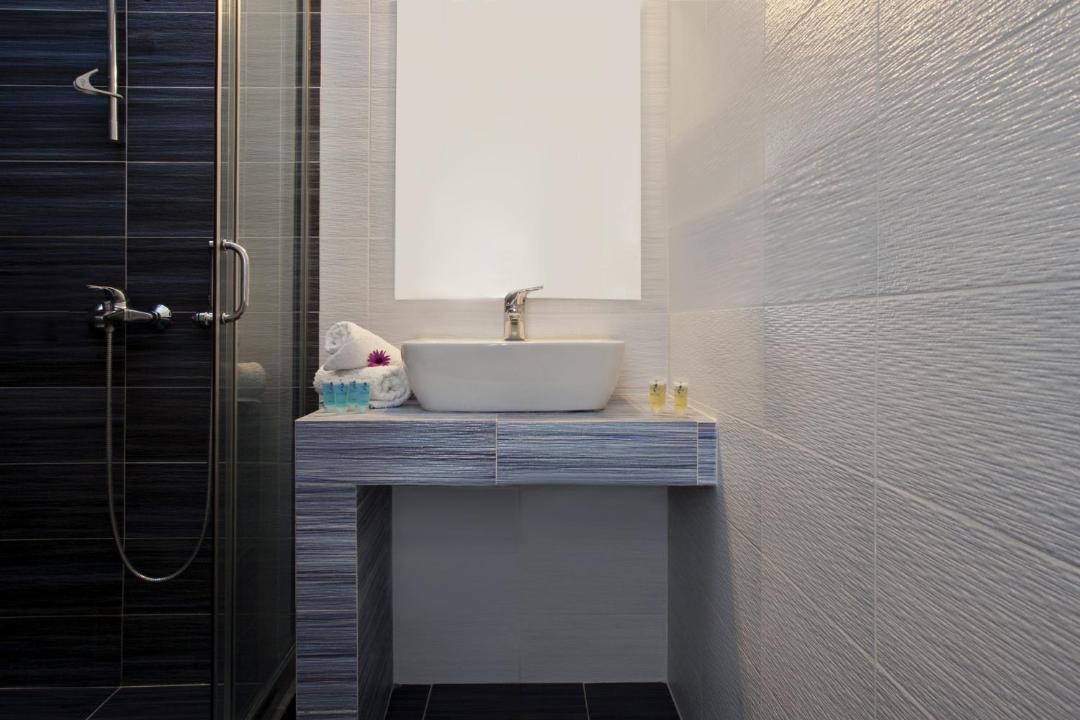 Photo of Bathroom in Kamari