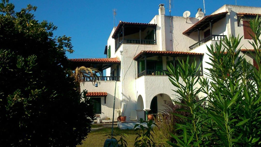 Photo of Buildings in Nea Propontida