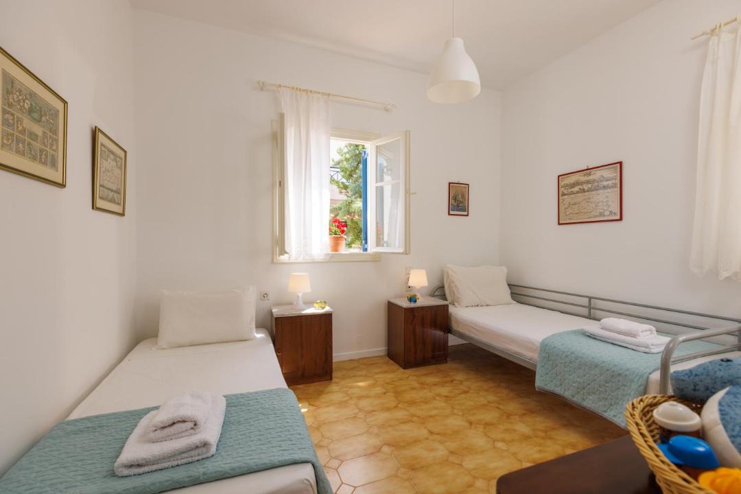 Photo of Bedroom in Gournai