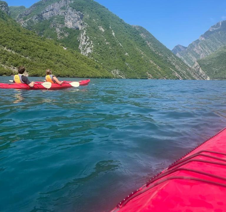 Photo of Others in Sakës