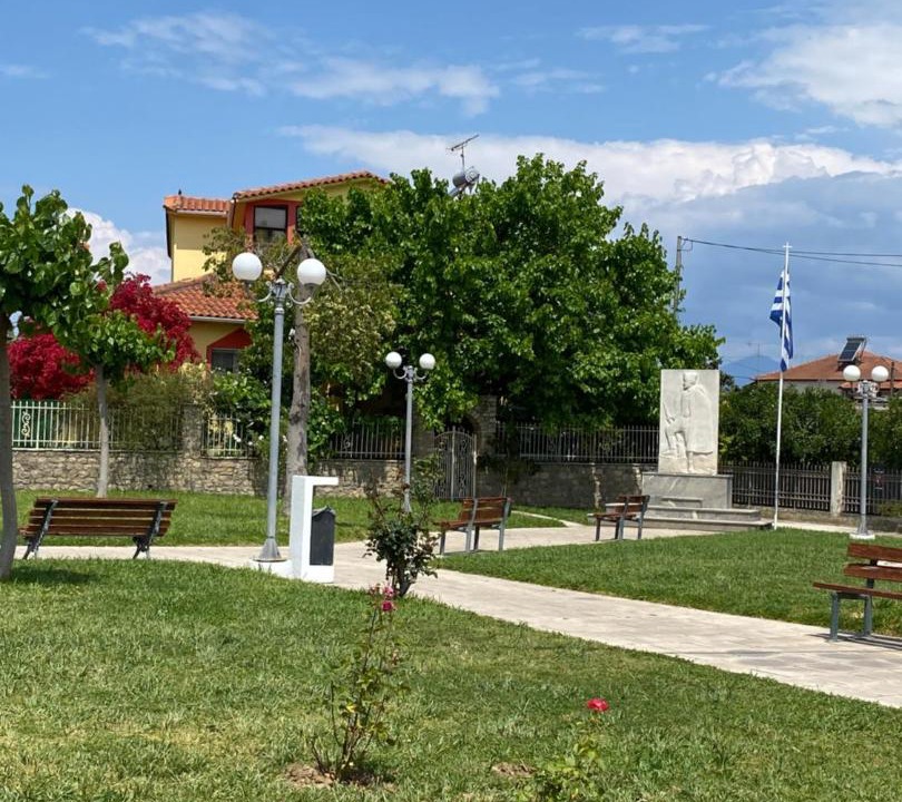 Photo of Others in Rododafni
