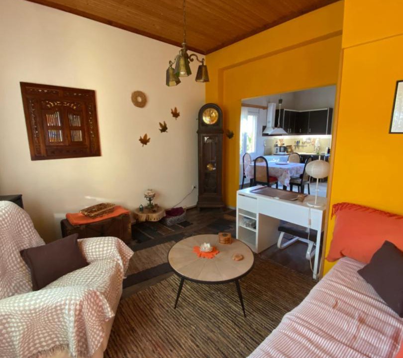 Photo of Livingroom in Rododafni